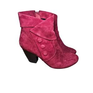 Red Suede Side Zip Vero Cuoio 3 Button Ankle Boots 3" Block Heel Size 6.5 M